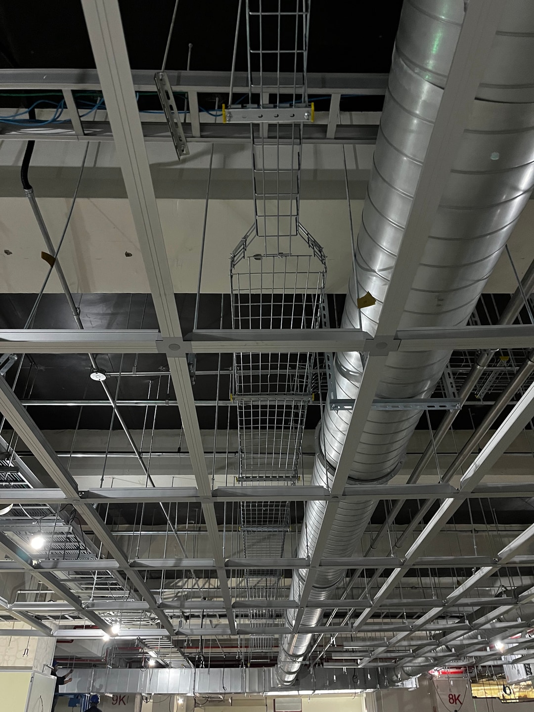 英業達桃科廠7F產線ISO7無塵室空調電力及監控工程 圖片 2