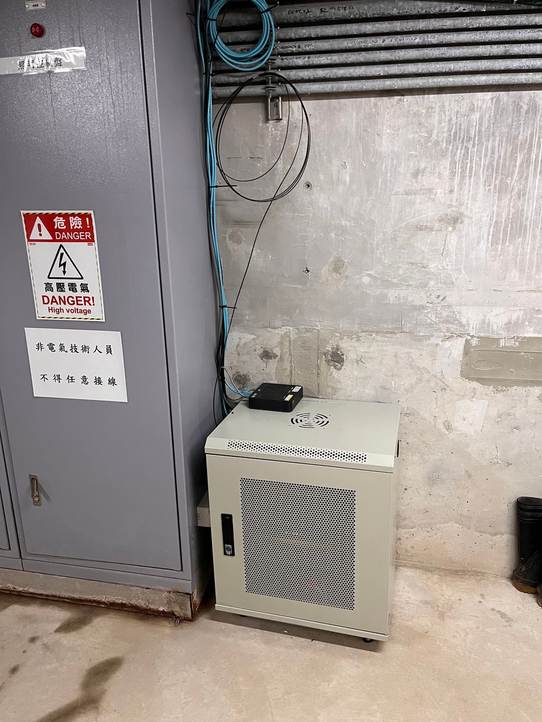 台電松湖地下電纜洞道臨時光纖通訊及監視工程 圖片 5