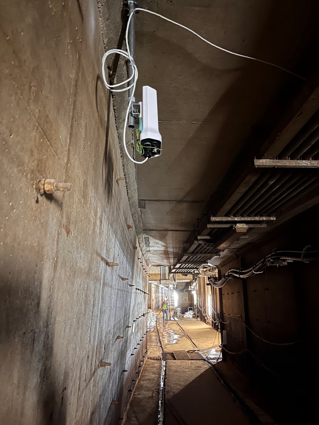 台電松湖地下電纜洞道臨時光纖通訊及監視工程 圖片 7