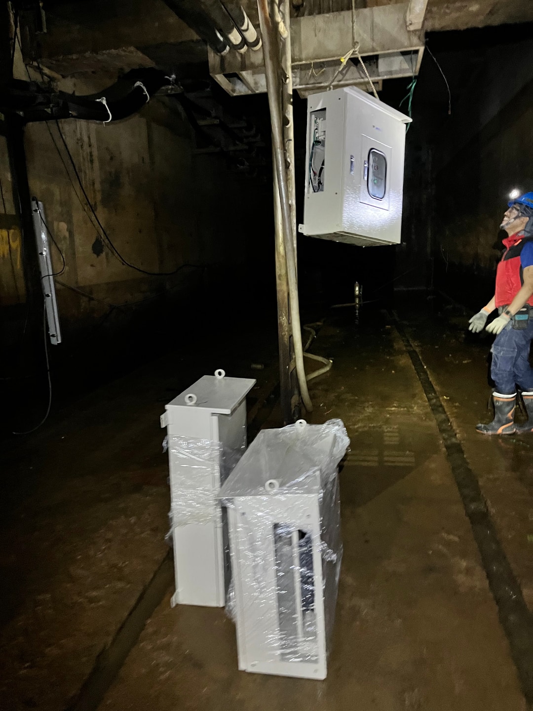 台電松湖地下電纜洞道臨時電力及照明工程 圖片 7