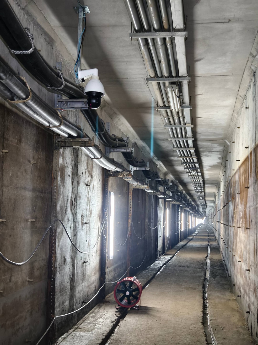 台電松湖地下電纜洞道臨時電力及照明工程 圖片 10